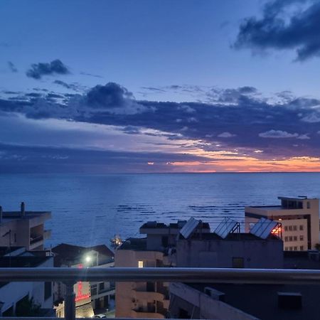 Sunset Seaview Apartment Драч Екстериор снимка