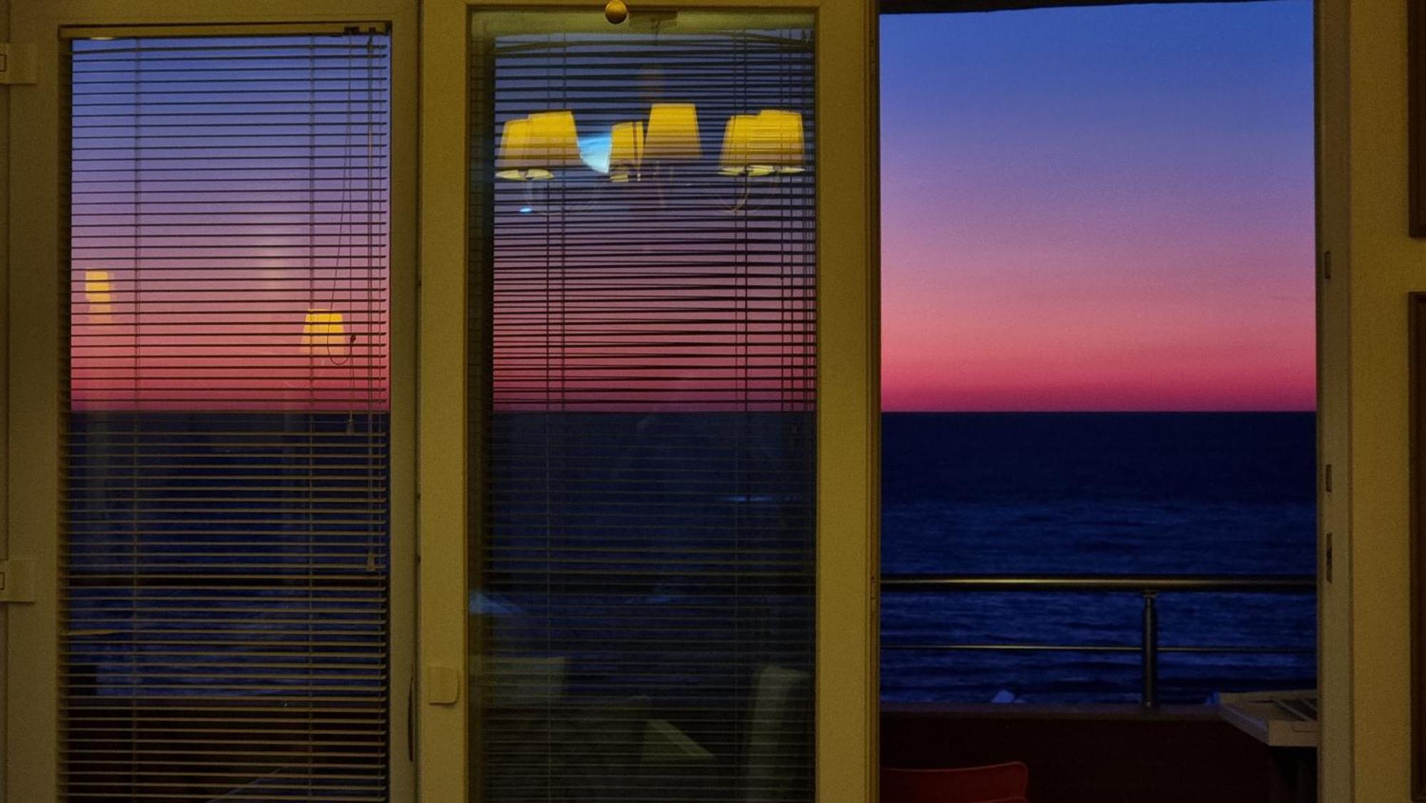 Sunset Seaview Apartment Драч Екстериор снимка